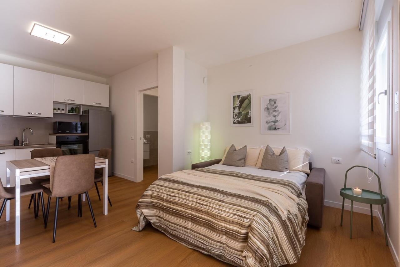 Colombo Palace - Suite Eden Via Perda Bona 35A 夸尔图-圣埃莱娜 外观 照片